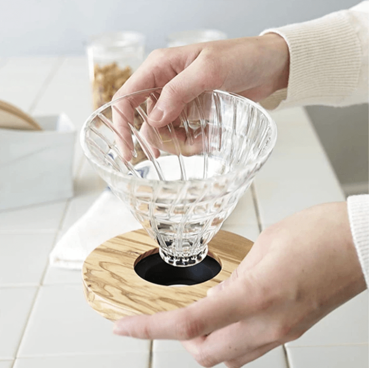 HARIO V60 橄欖木 耐熱玻璃咖啡濾杯 Olive Wood Glass Dripper VDG-01-OV / VDG-02-OVHARIO- Boring Jack