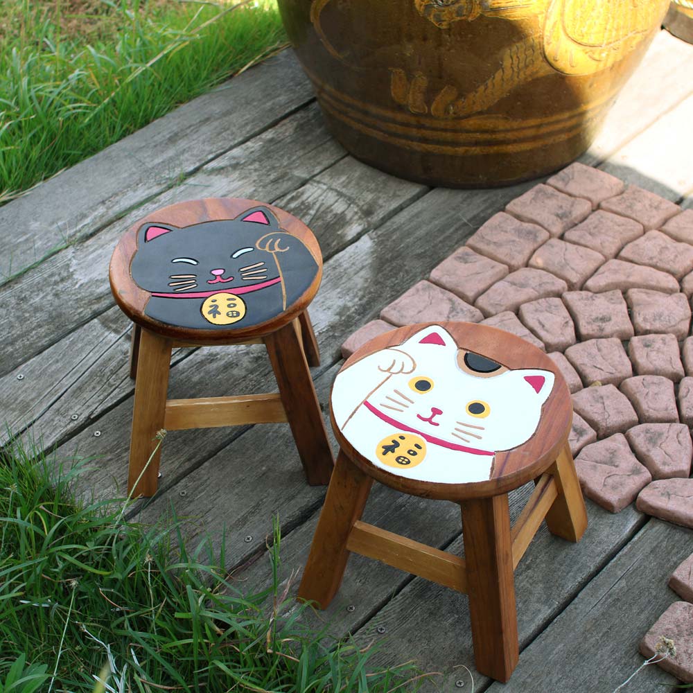 [In stock | Free Shipping in Hong Kong] Tomo - Handmade Wooden Black and White Cat Stool